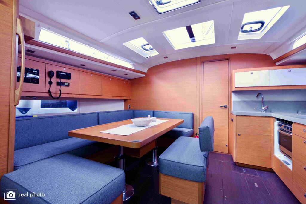 Dufour 470 Fortuna  - Water maker, Solar Panel