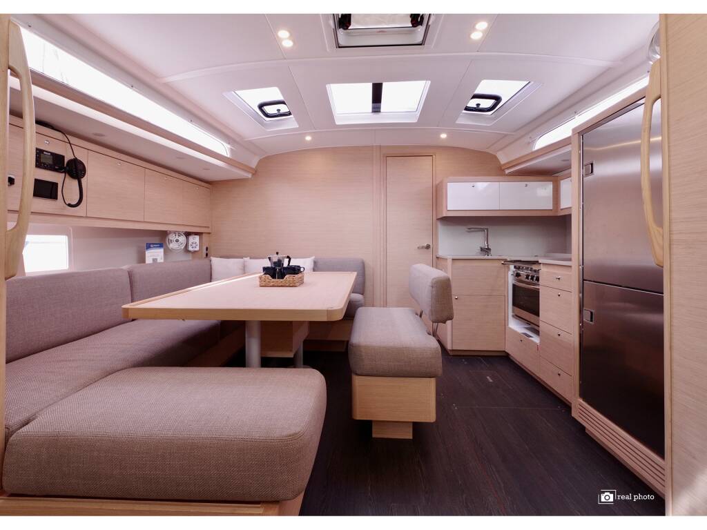 Dufour 470 Clelia - Water maker, Solar Panel
