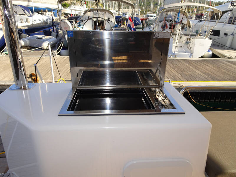 Dufour 48 Catamaran MARK
