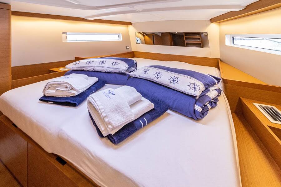 Dufour 48 Catamaran MARK