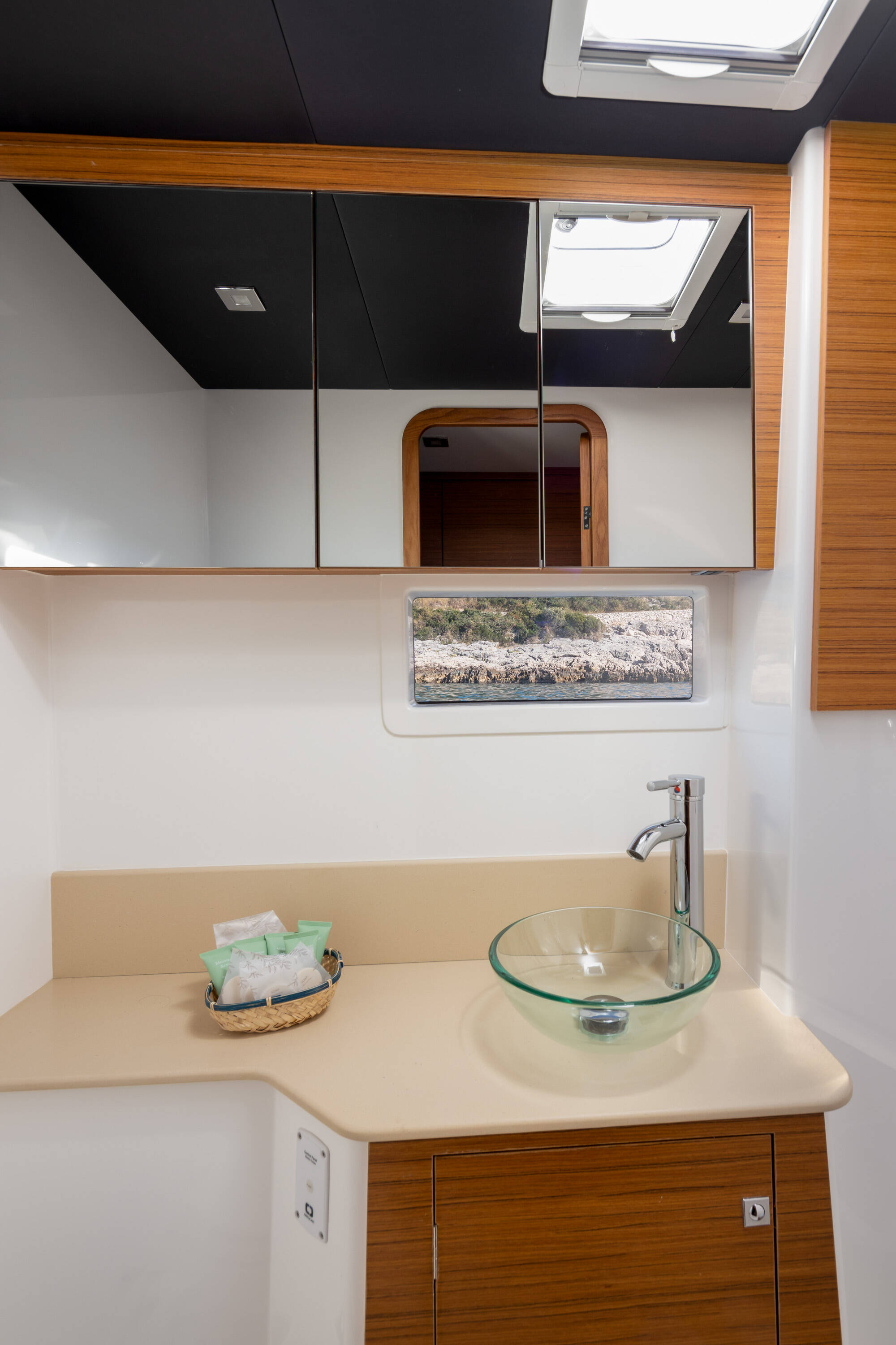 Dufour 48 Catamaran MARK