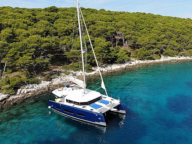 Dufour 48 Catamaran BRO