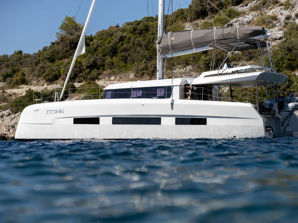 Dufour 48 Catamaran CAT