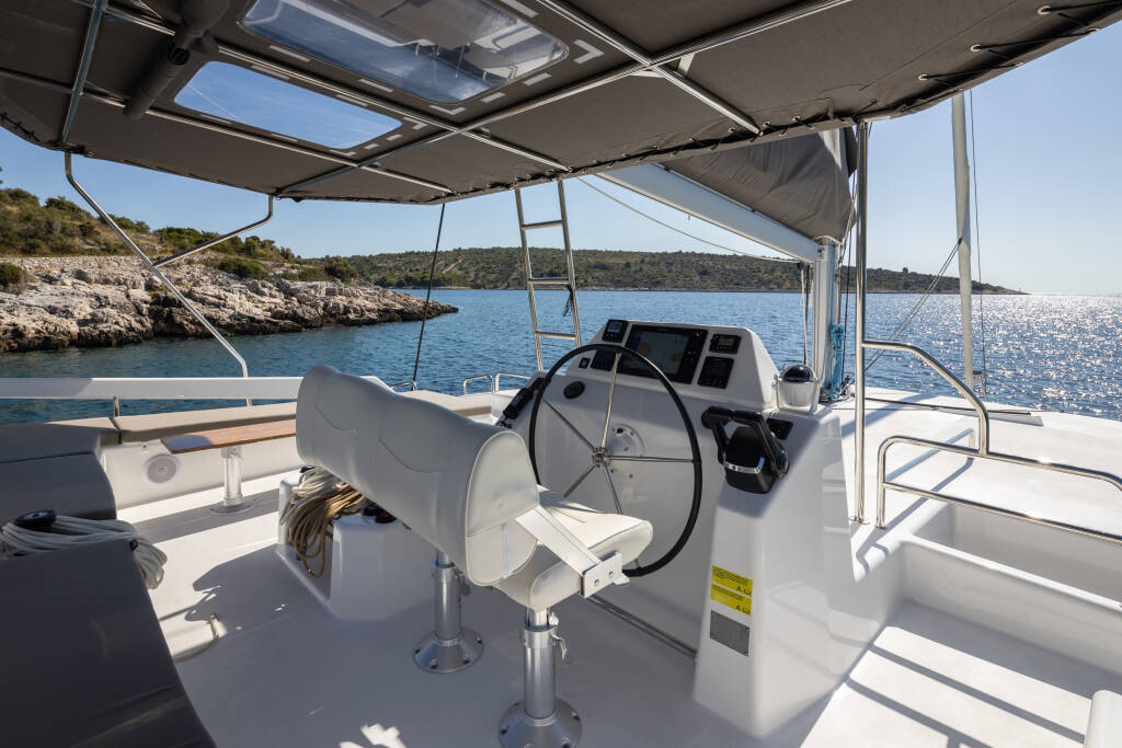 Dufour 48 Catamaran CAT