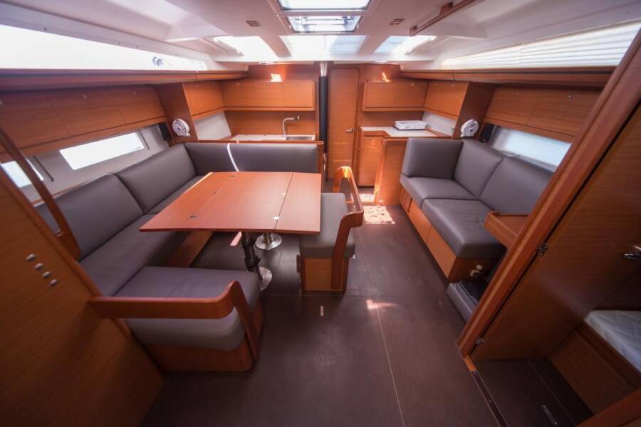 Dufour 520 GL CALIFORNIA PROMISES