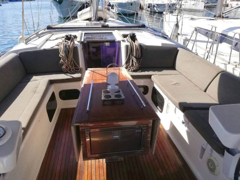 Dufour 520 GL • ECONOMY