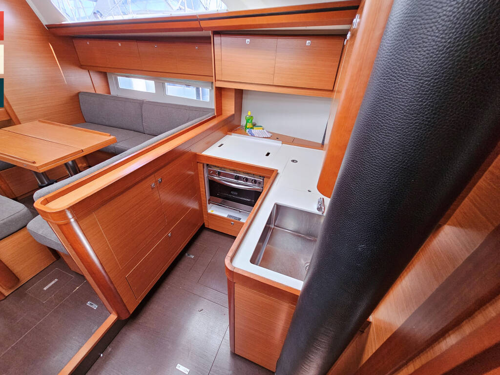 Dufour 520 Grand Large Maverick 