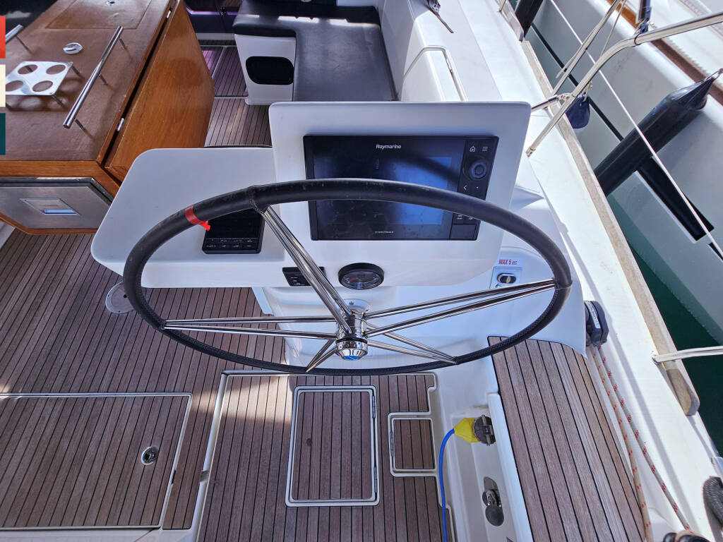 Dufour 520 Grand Large Maverick 