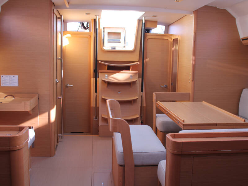 Dufour 520 Grand Large Dream Planet
