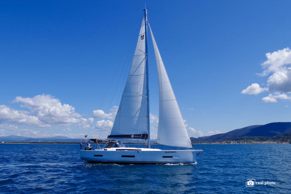 Dufour 530 Agnese - Water maker, Solar Panel 