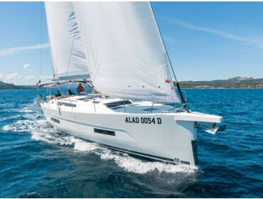Dufour 530 • Olimpia - A/C, Generator, Water maker