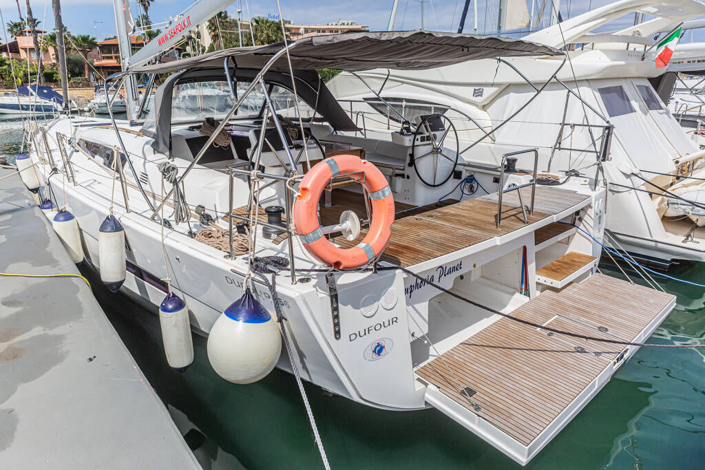 Dufour 56 Exclusive 250 L Euphoria  Planet