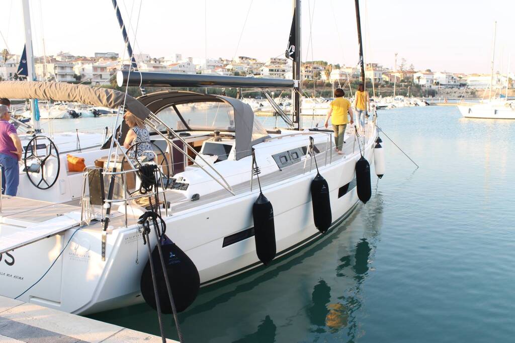 Dufour 56 Exclusive INVICTUS