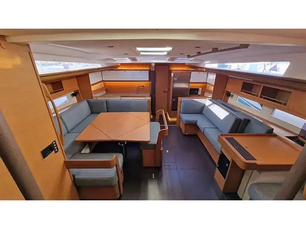 Dufour 56 Exclusive[G] RAZZMATAZZ 