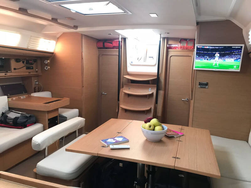 Dufour 560 Grand Large Fata Frettolosa