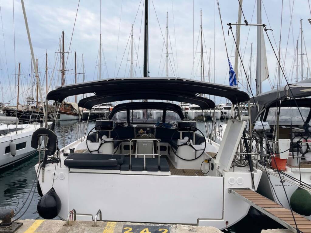 Dufour 560 • Captain Leo