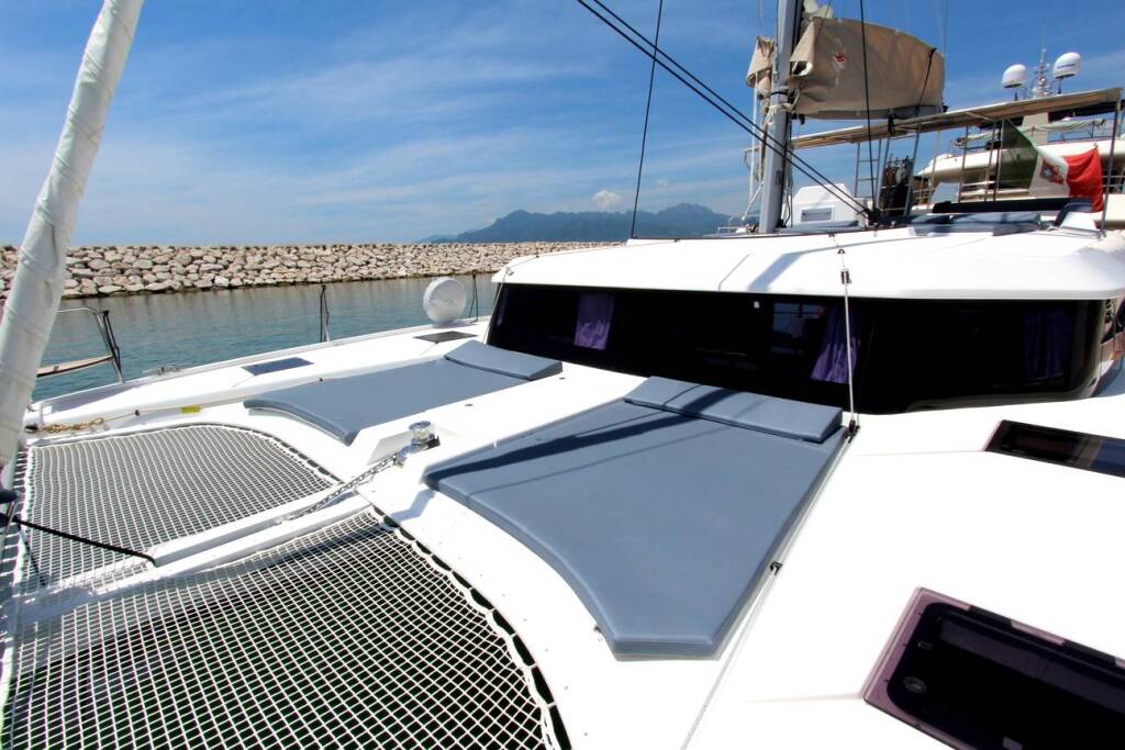 Dufour Catamaran 48 5c+5h Amelie