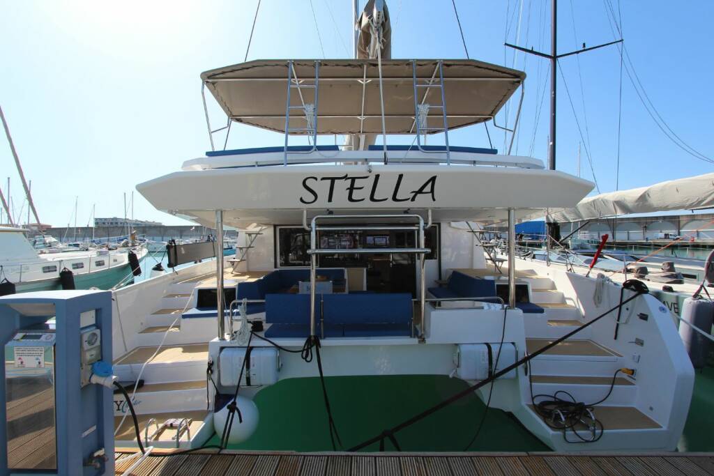 Dufour Catamaran 48 5c+5h Stella