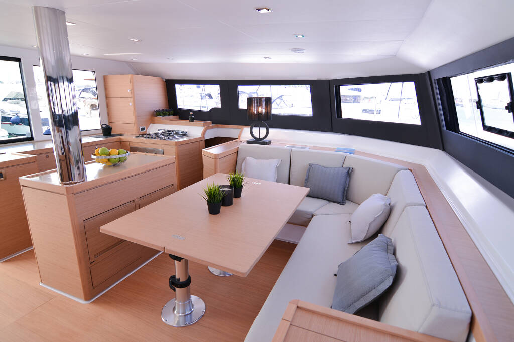 Dufour Catamaran 48 Sea Breeze 