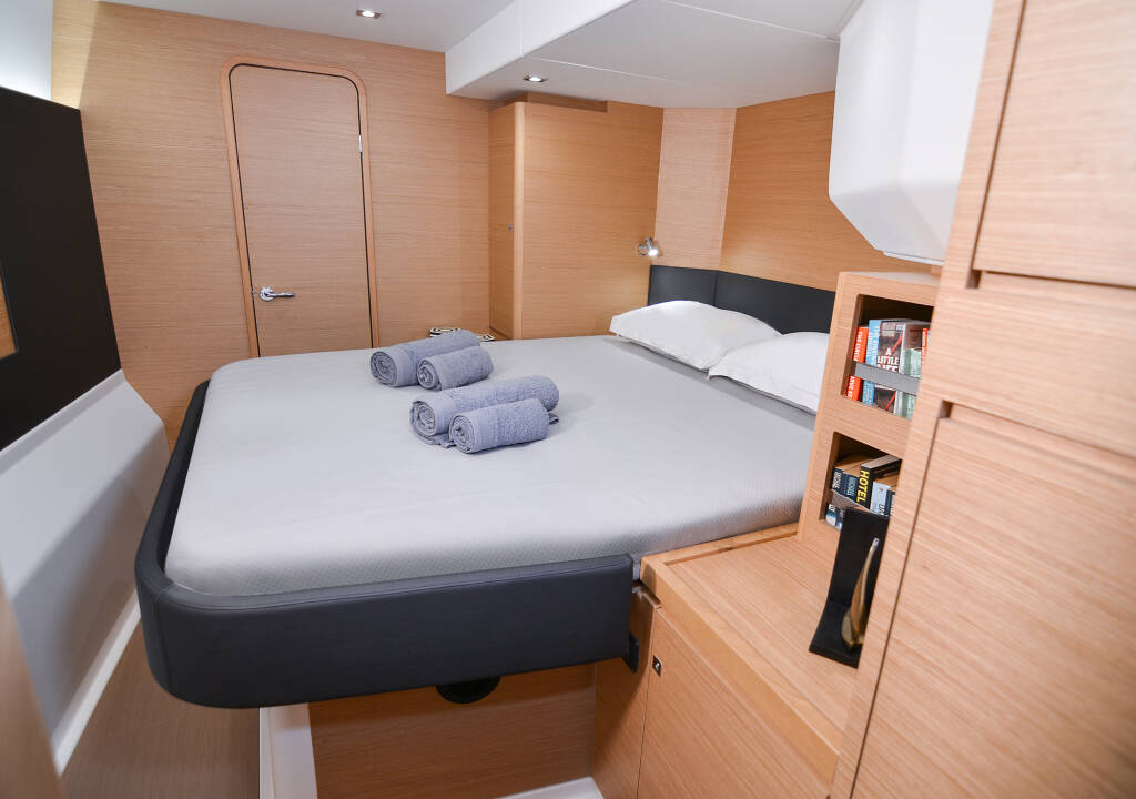 Dufour Catamaran 48 Sea Breeze 