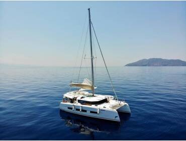 Dufour Catamaran 48 Paradise Planet