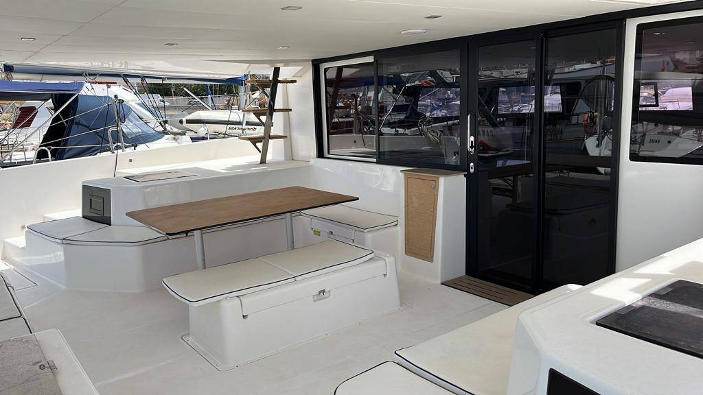 Dufour Catamaran 48 Oblivion Planet