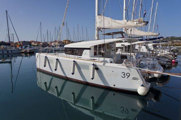 Elan 344 Impression Amazone
