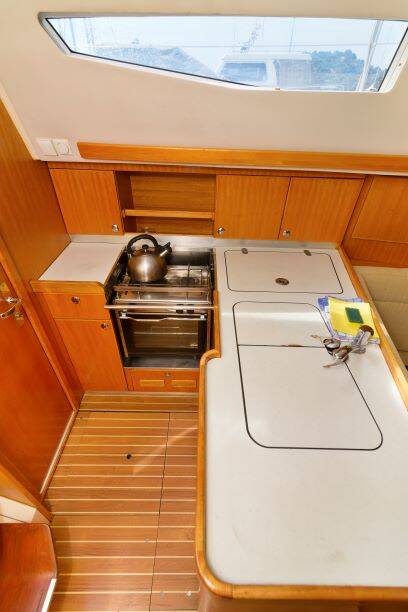 Elan 344 Impression Amazone
