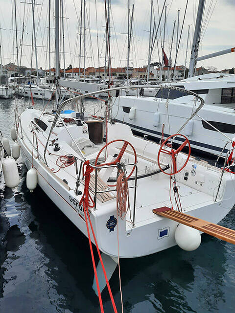 Elan 350 Sierra