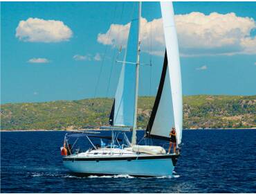 Elan 45 • Roxani