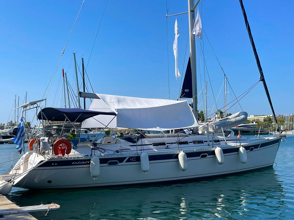 Elan 45 Roxani