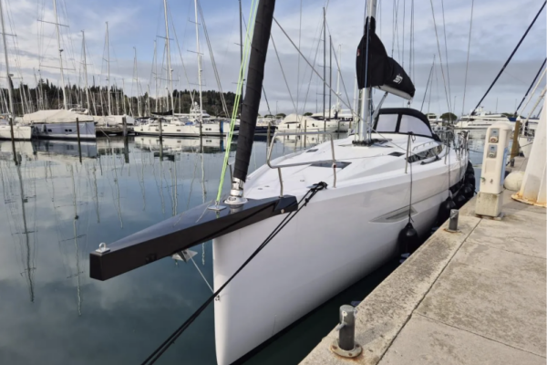 Elan E6 • Sailing Grace