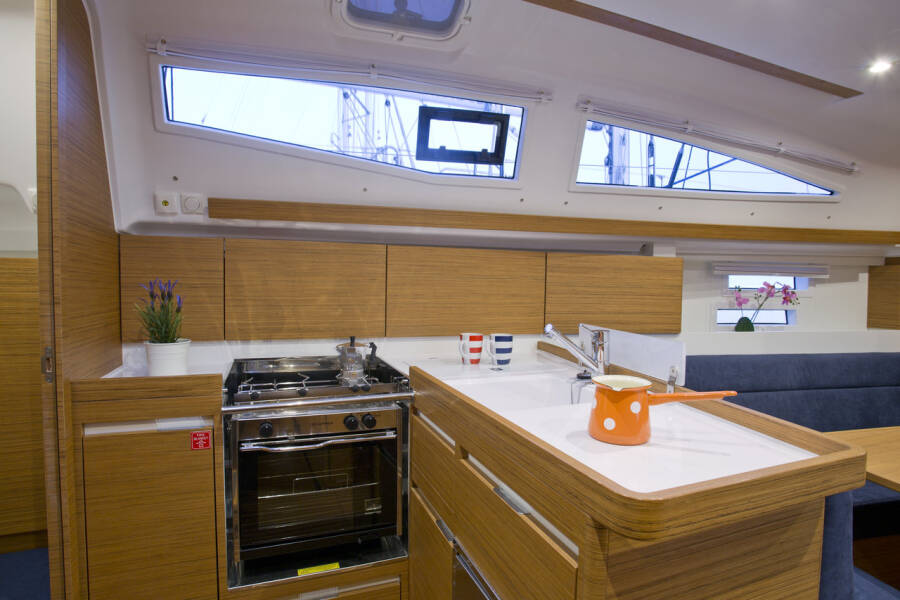 Elan Impression 35 Essi