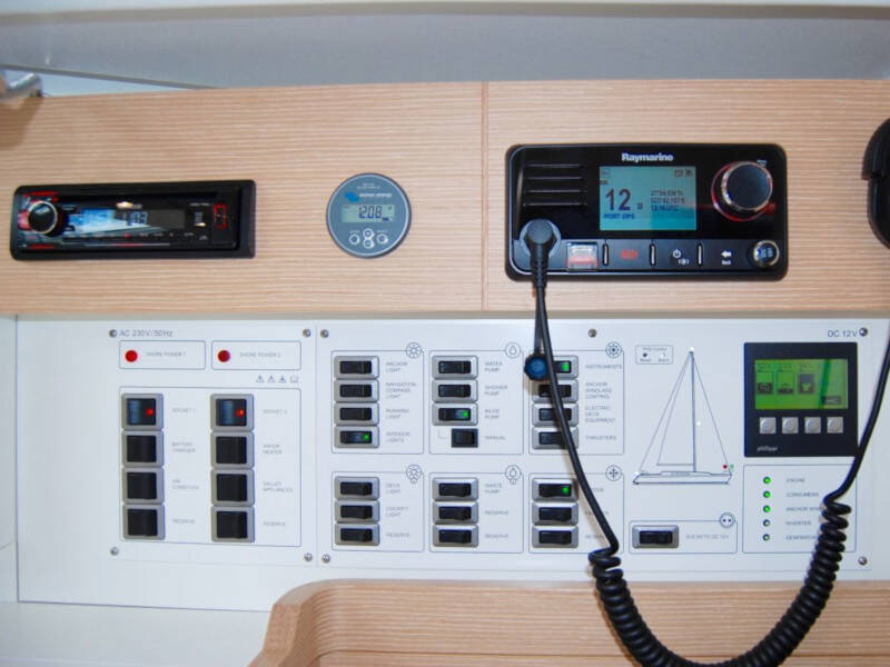 Elan Impression 45 Rigel (Electric Heads, Inverter)