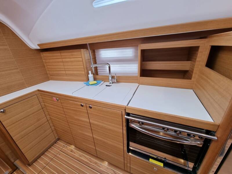 Elan Impression 45.1 Linea Uno