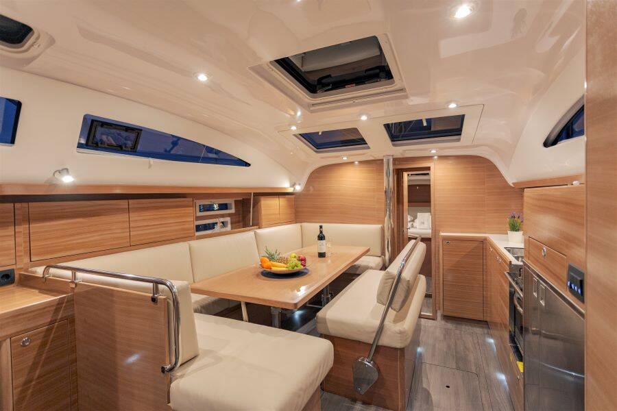Elan Impression 45.1 BAD BUOY