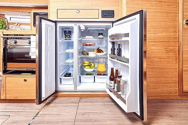 Elan Impression 45.1  Moonlight