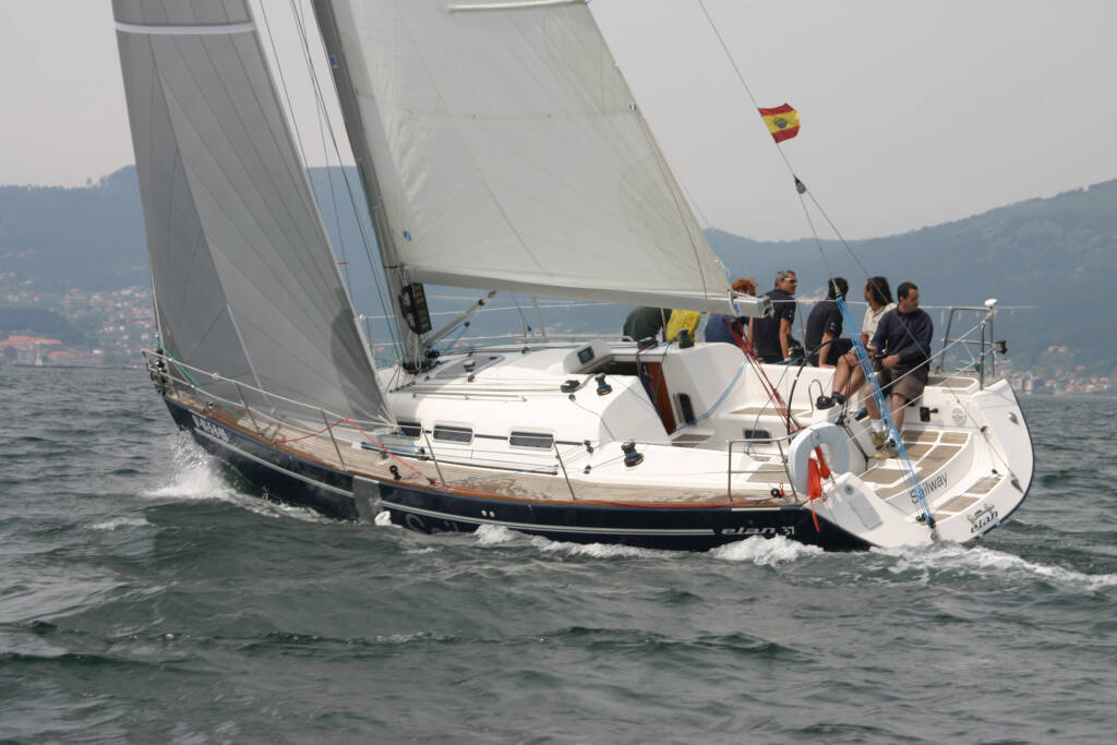 Elan Performance 37 Sailway Uno