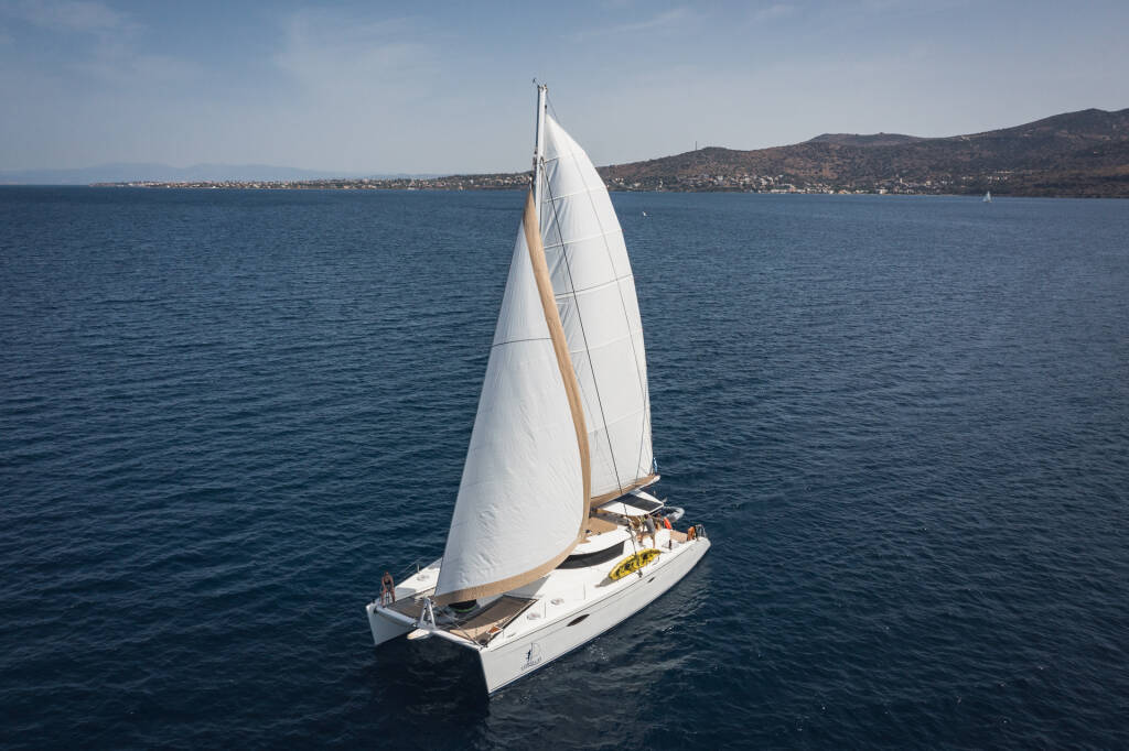 Eleuthera 60 ZORBA CAT