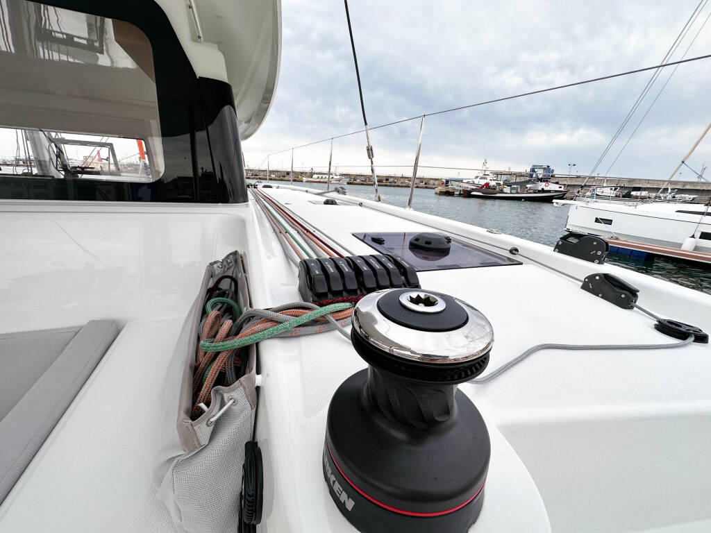 Excess 11 3cabins CHARRUA 