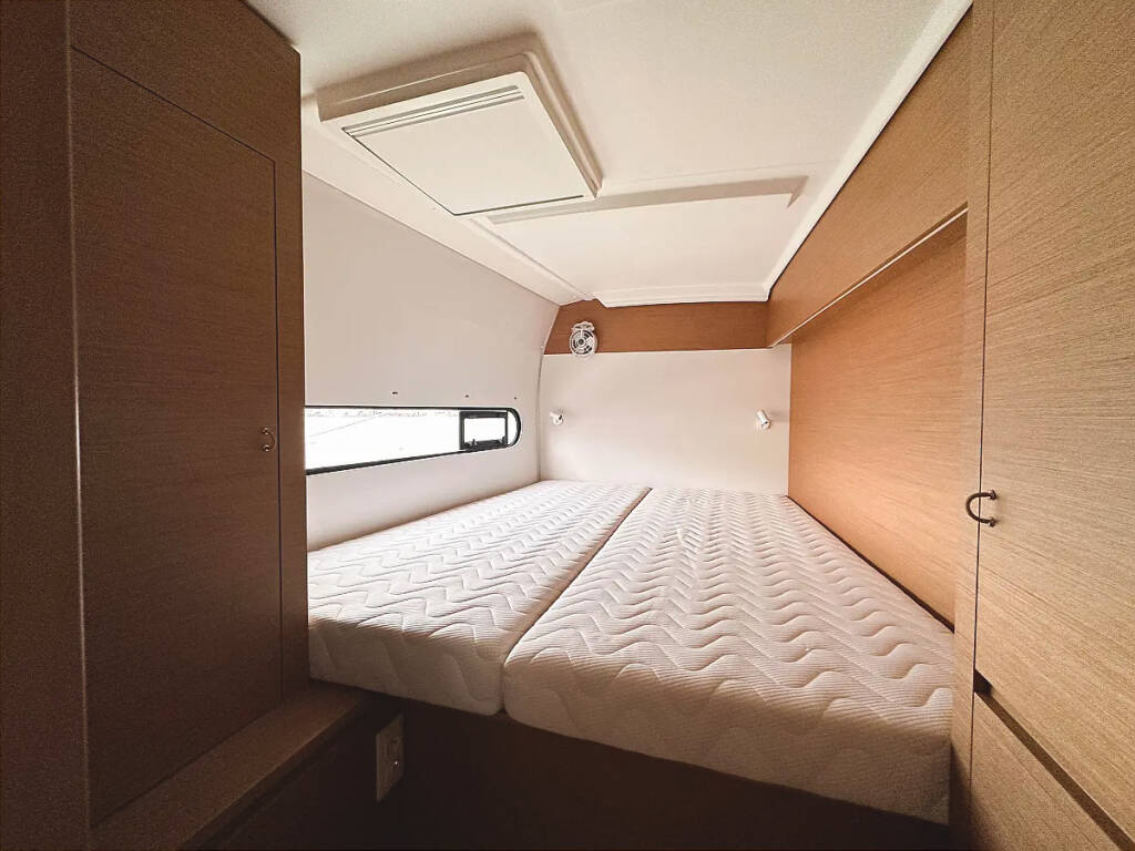 Excess 11 4cabins CAUSALITY