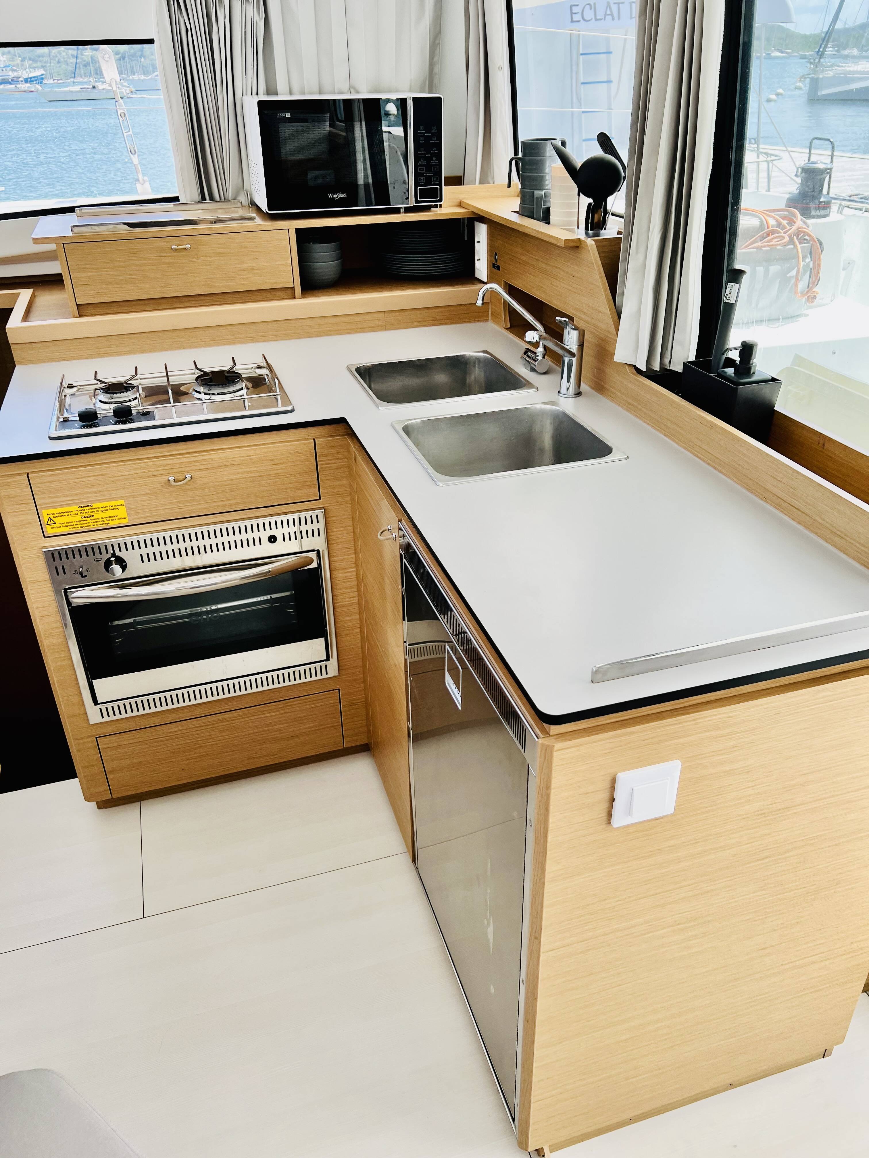 Excess 11 ONE Mallorca BAREBOAT