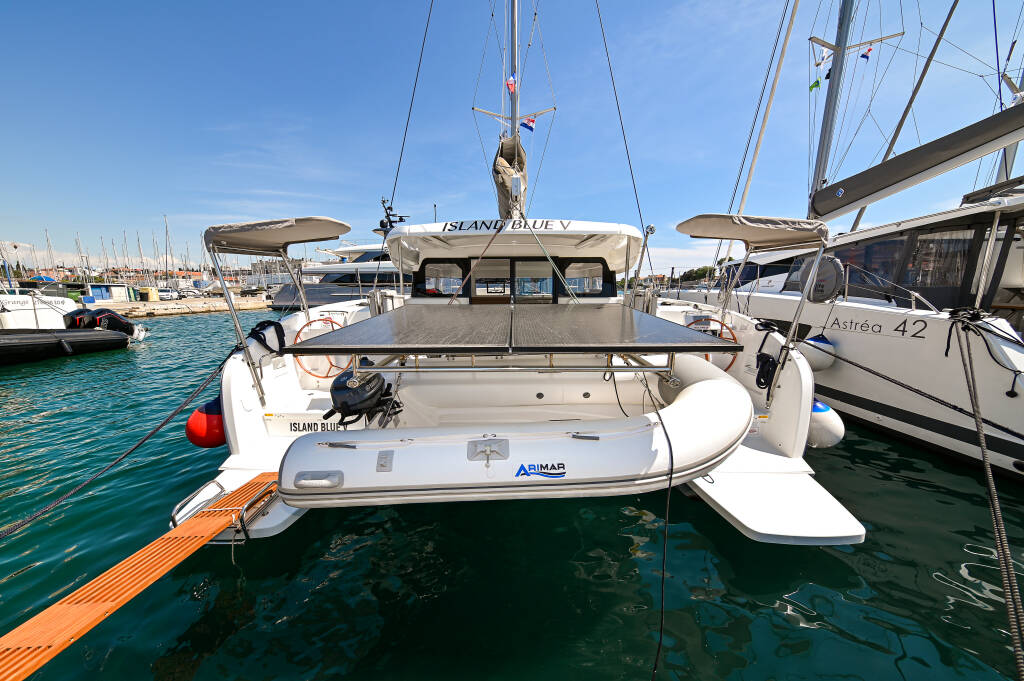 Excess 11 ISLAND BLUE V