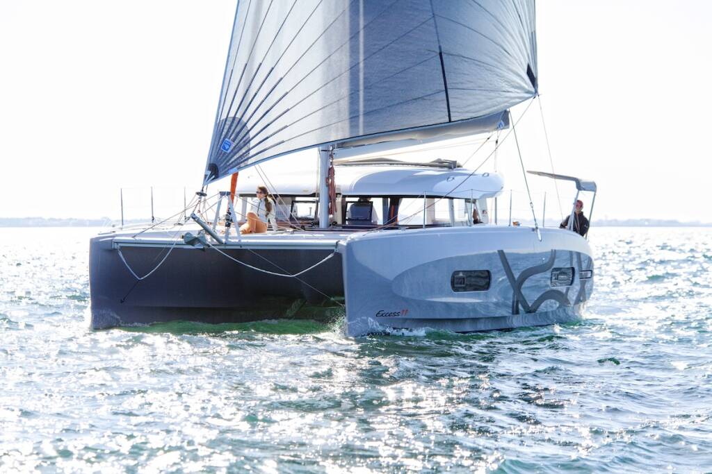 Excess 11 ALIA (Solar Panels, Electric WC, convertible saloon table, 1 SUP free of charge)
