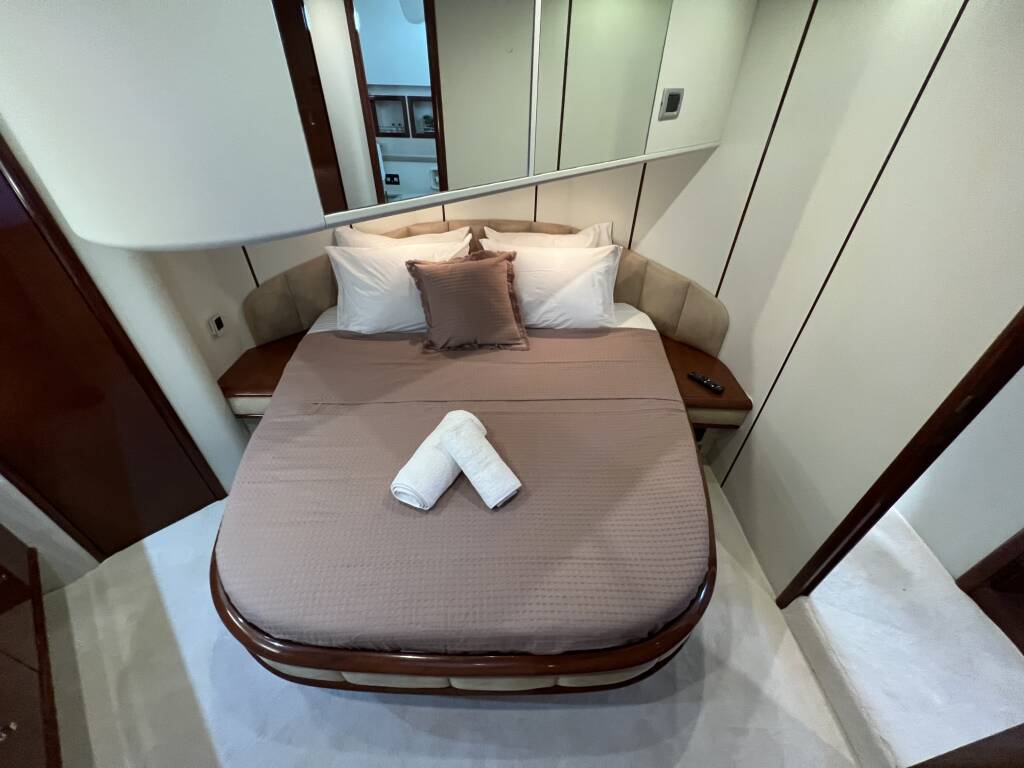 Fairline Squadron 52 Bliss