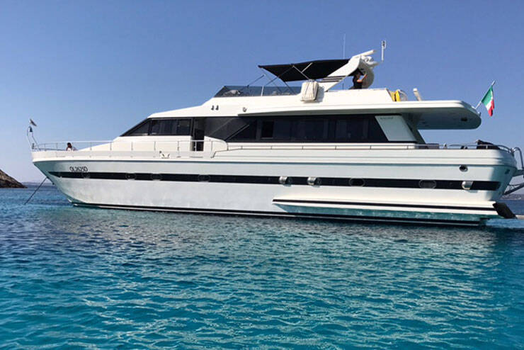 Falcon 76 Lady Bibi