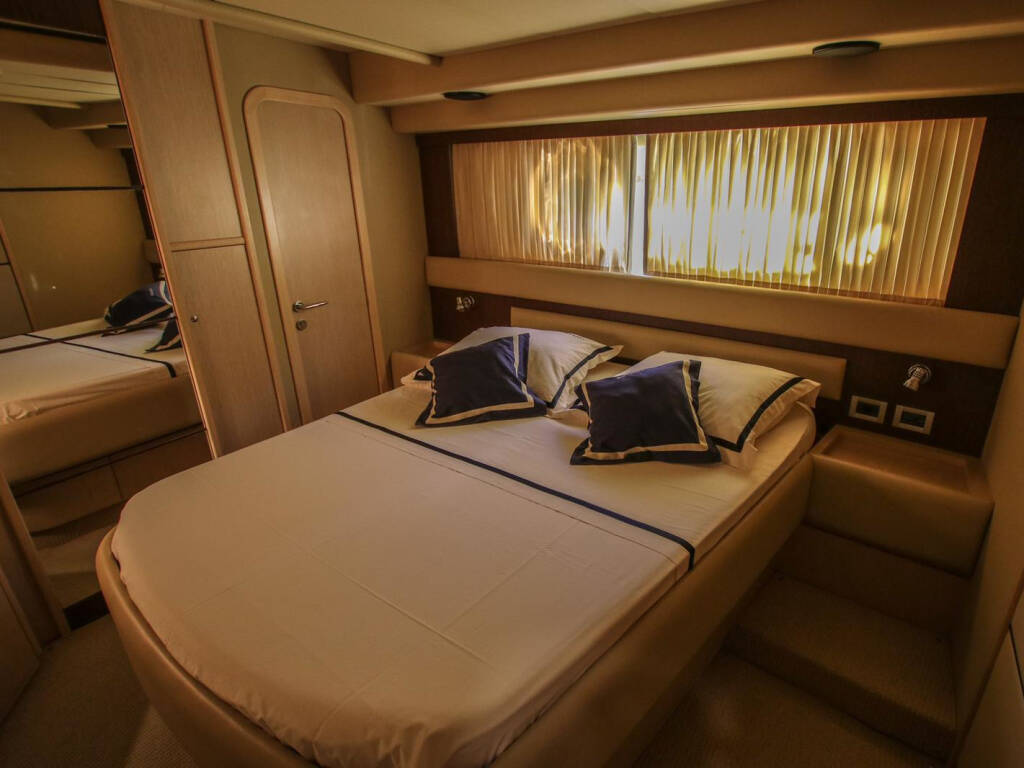 Ferretti 591 Borna I