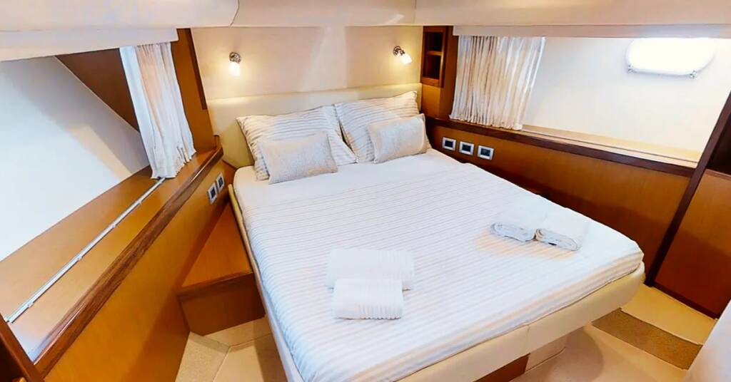 Ferretti 630 ESCAPE