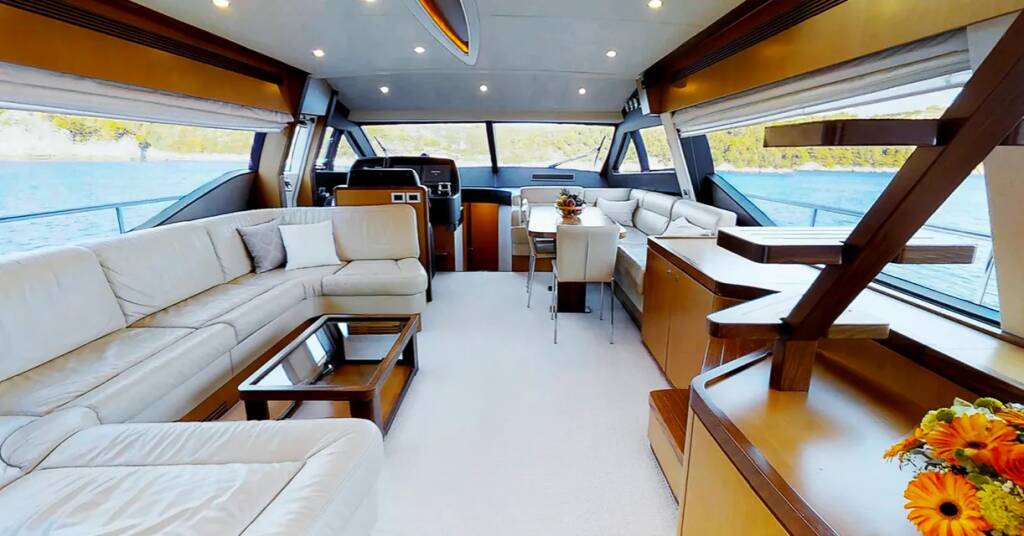 Ferretti 630 ESCAPE