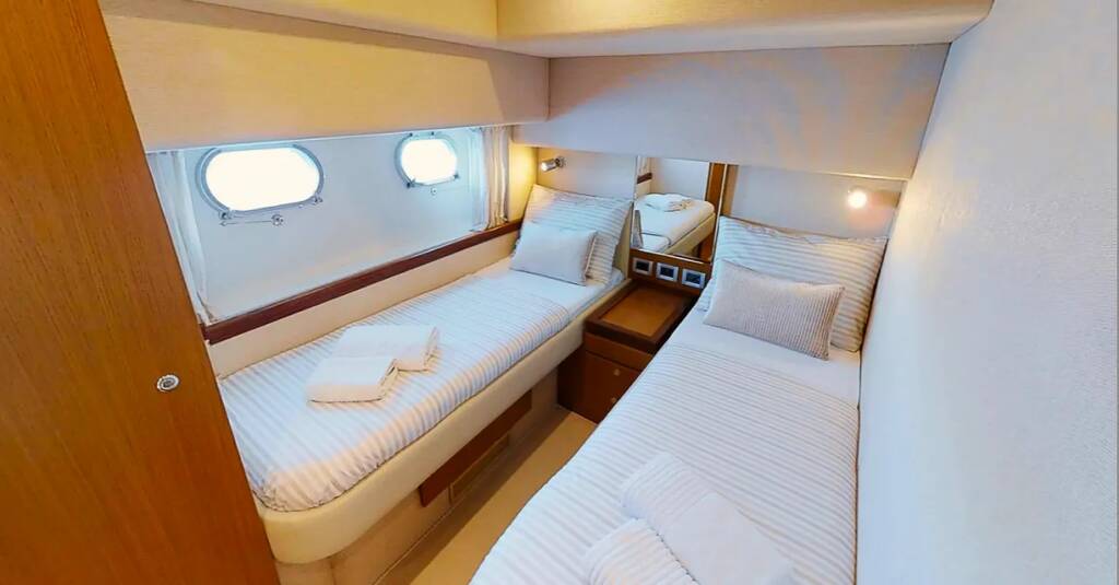 Ferretti 630 ESCAPE